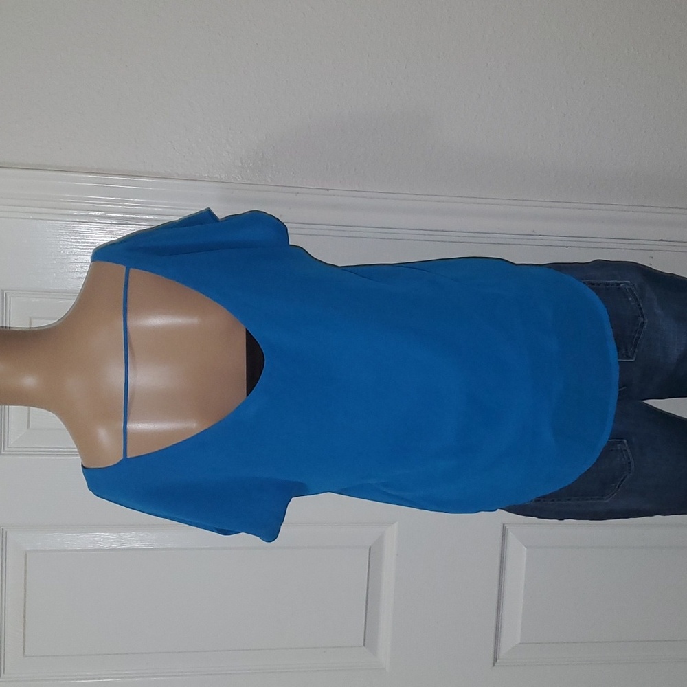 Blu Pepper m flowy chiffon open back faux solver zipper detail